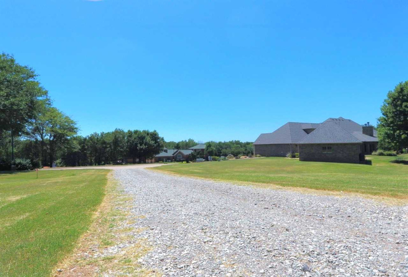 0 , 0 ,0,Lots/land,Platted,Stone Pointe,0,132615