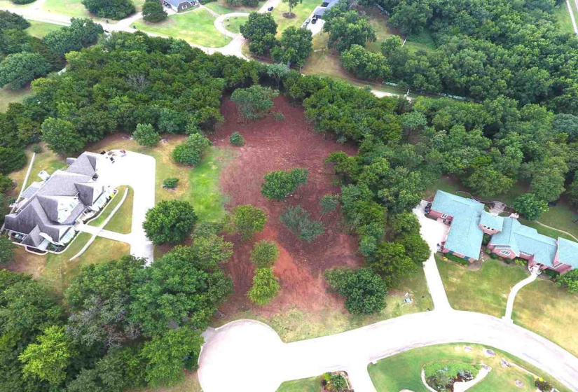 0 , 0 ,0,Lots/land,Platted,Stone Pointe,0,132615