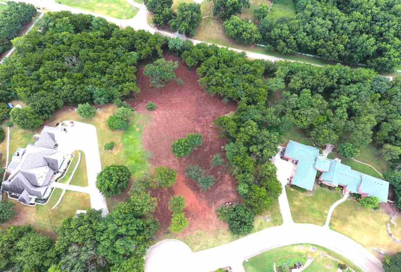 0 , 0 ,0,Lots/land,Platted,Stone Pointe,0,132615