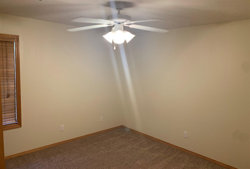 0 , 0 ,3 BathroomsBathrooms,Multi-family,Duplex,Devin Lea,1,132620
