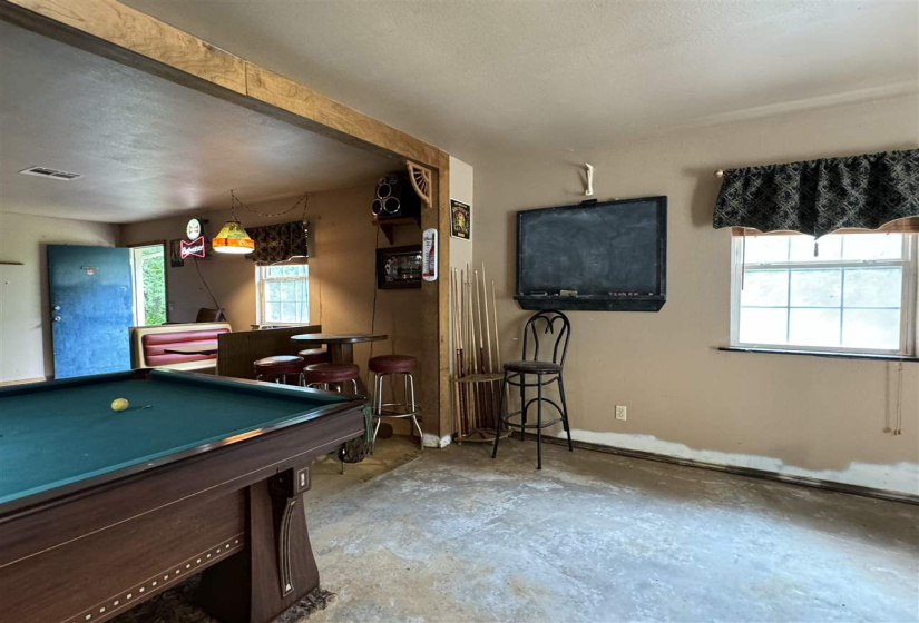 0 , 0 ,0,Residential,Single Family,Brissey,1,132621