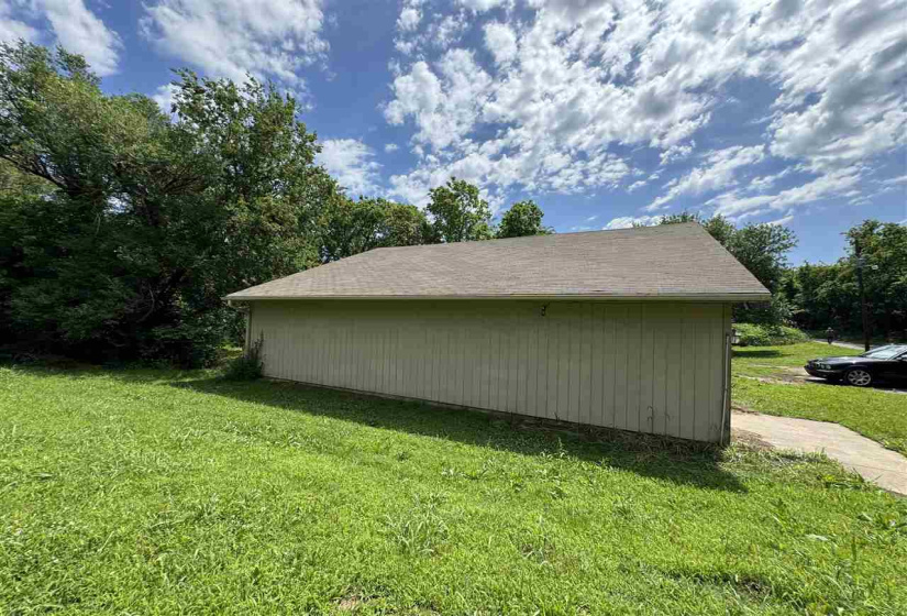 0 , 0 ,0,Residential,Single Family,Brissey,1,132621