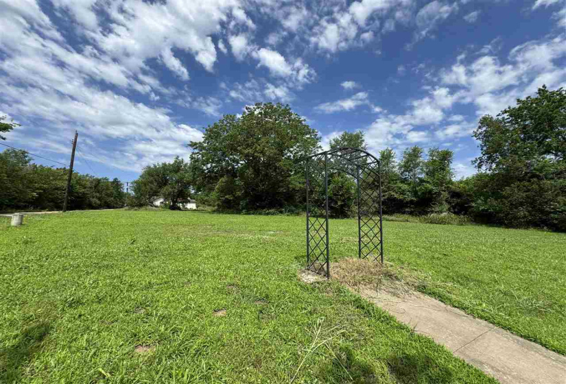 0 , 0 ,0,Residential,Single Family,Brissey,1,132621