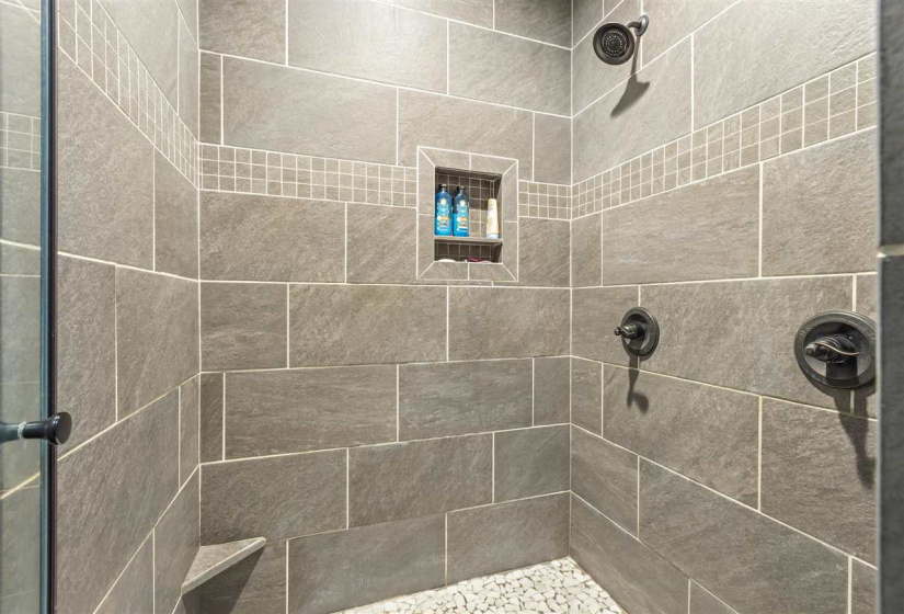 4 Bedrooms Bedrooms, 0 ,3 BathroomsBathrooms,Residential,Single Family,Prairie,1.5,132623