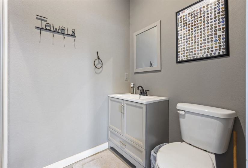 4 Bedrooms Bedrooms, 0 ,3 BathroomsBathrooms,Residential,Single Family,Prairie,1.5,132623