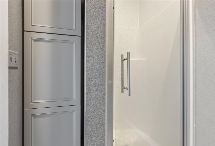 4 Bedrooms Bedrooms, 0 ,3 BathroomsBathrooms,Residential,Single Family,Prairie,1.5,132623