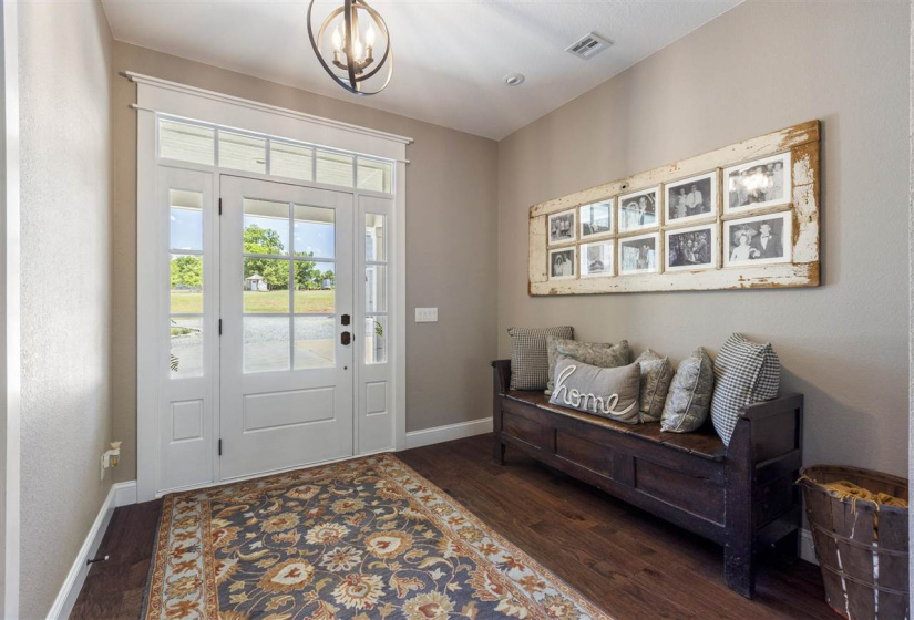 4 Bedrooms Bedrooms, 0 ,3 BathroomsBathrooms,Residential,Single Family,Prairie,1.5,132623