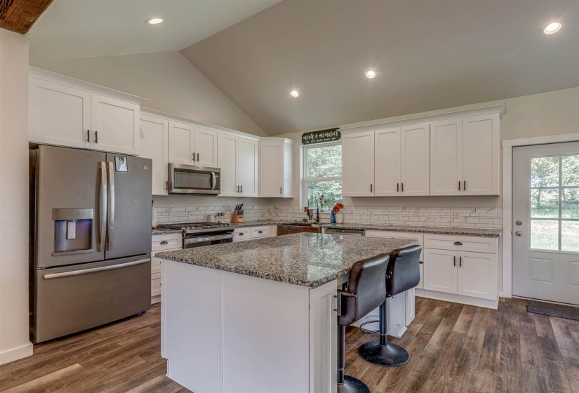 3 Bedrooms Bedrooms, 0 ,2 BathroomsBathrooms,Residential,Single Family,Brush Creek,1,132624