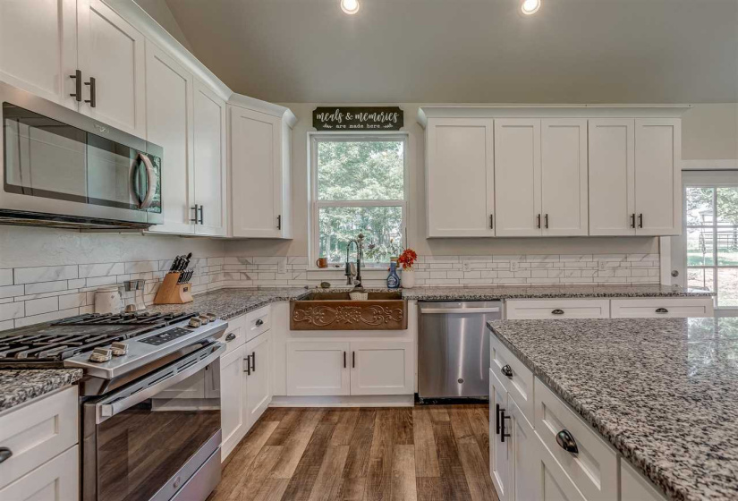 3 Bedrooms Bedrooms, 0 ,2 BathroomsBathrooms,Residential,Single Family,Brush Creek,1,132624