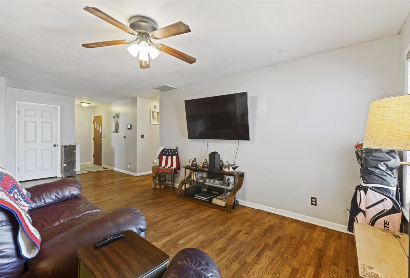 3 Bedrooms Bedrooms, 0 ,2 BathroomsBathrooms,Residential,Single Family,Cherokee,1,132633