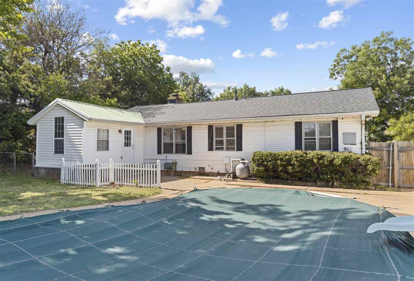 3 Bedrooms Bedrooms, 0 ,2 BathroomsBathrooms,Residential,Single Family,Cherokee,1,132633