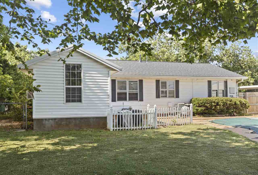 3 Bedrooms Bedrooms, 0 ,2 BathroomsBathrooms,Residential,Single Family,Cherokee,1,132633
