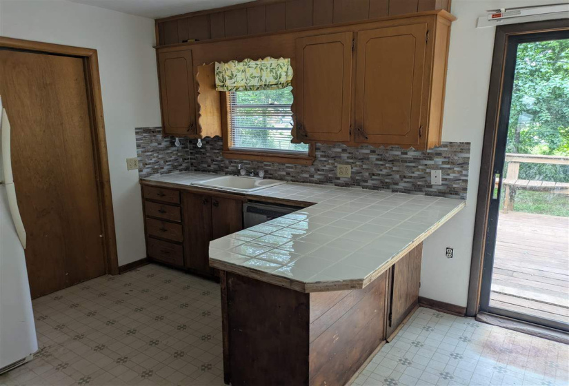 4 Bedrooms Bedrooms, 0 ,1 BathroomBathrooms,Residential,Single Family,Stanley,1,132634