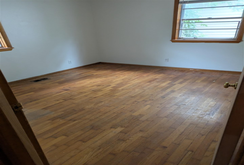 4 Bedrooms Bedrooms, 0 ,1 BathroomBathrooms,Residential,Single Family,Stanley,1,132634