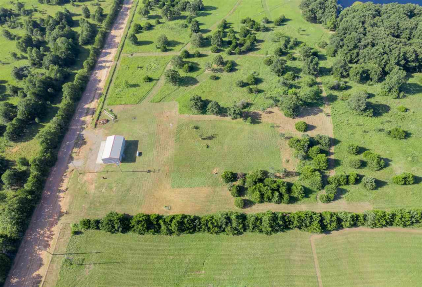0 , 0 ,0,Lots/land,Unplatted,3460,0,132637