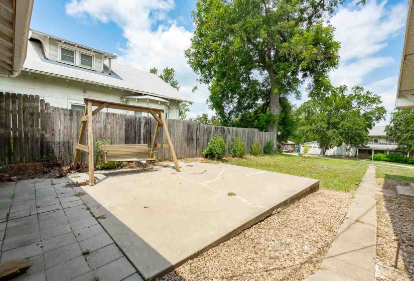 3 Bedrooms Bedrooms, 0 ,1 BathroomBathrooms,Residential,Single Family,5th,1,132647