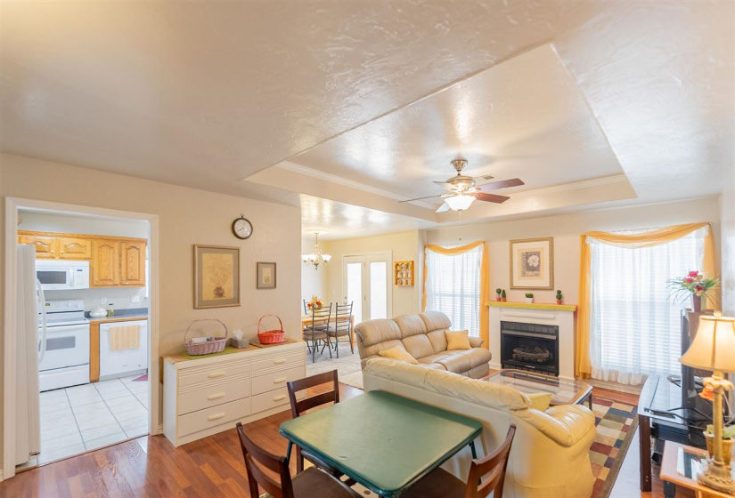 3 Bedrooms Bedrooms, 0 ,2 BathroomsBathrooms,Residential,Single Family,Emma,1,132649
