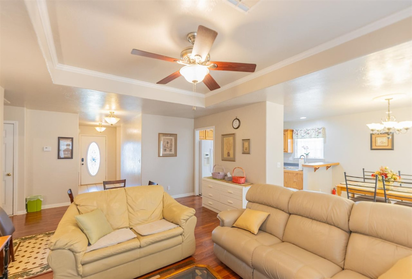 3 Bedrooms Bedrooms, 0 ,2 BathroomsBathrooms,Residential,Single Family,Emma,1,132649