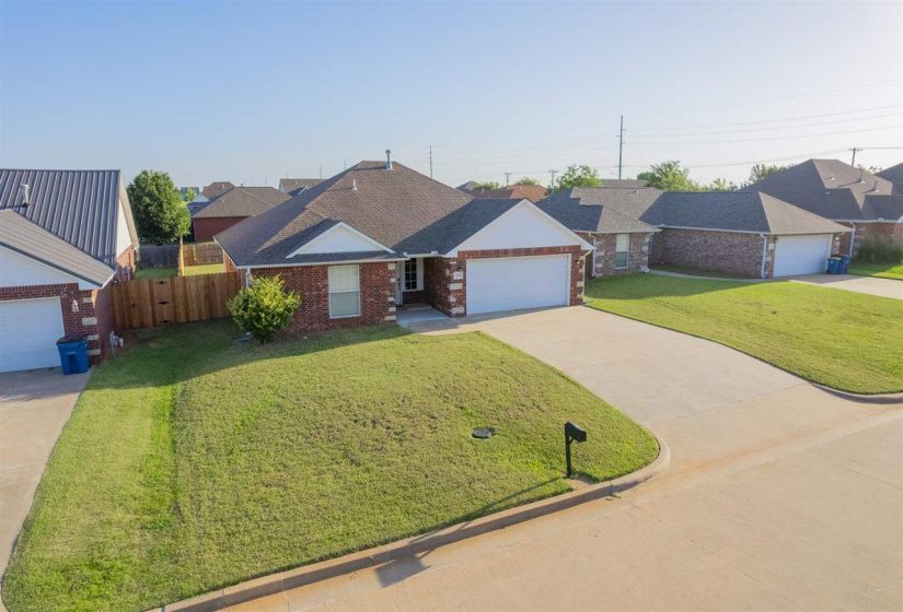 3 Bedrooms Bedrooms, 0 ,2 BathroomsBathrooms,Residential,Single Family,Emma,1,132649
