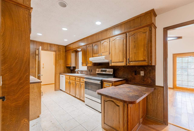 3 Bedrooms Bedrooms, 0 ,2 BathroomsBathrooms,Residential,Single Family,Payne,1,132653