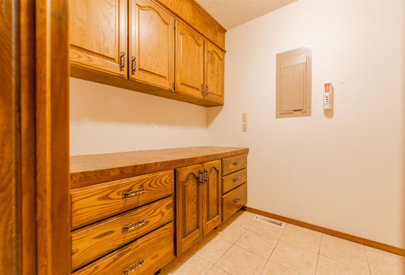 3 Bedrooms Bedrooms, 0 ,2 BathroomsBathrooms,Residential,Single Family,Payne,1,132653