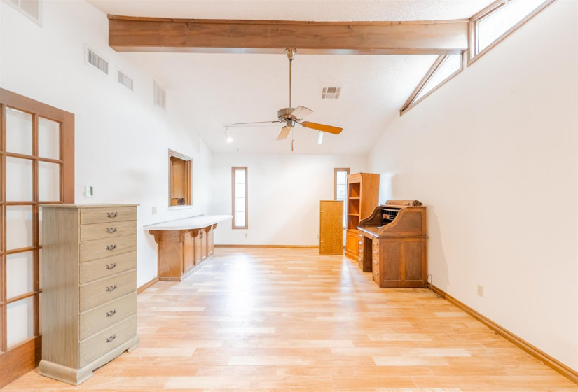 3 Bedrooms Bedrooms, 0 ,2 BathroomsBathrooms,Residential,Single Family,Payne,1,132653