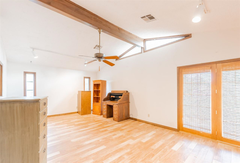 3 Bedrooms Bedrooms, 0 ,2 BathroomsBathrooms,Residential,Single Family,Payne,1,132653