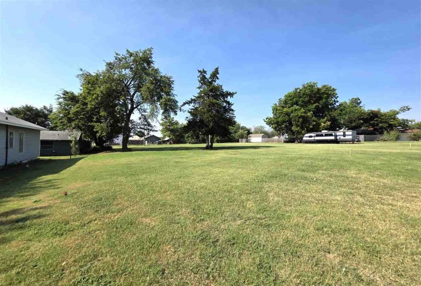 0 , 0 ,0,Lots/land,Platted,Grove,0,132656