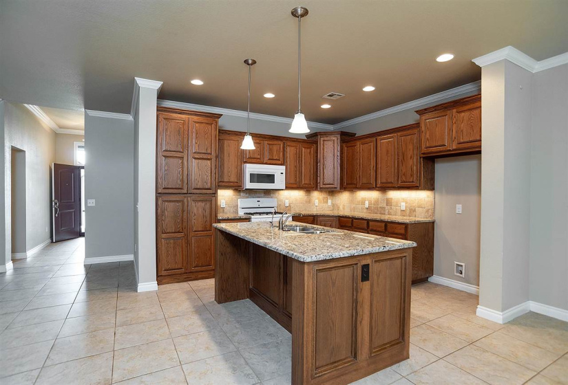 3 Bedrooms Bedrooms, 0 ,2 BathroomsBathrooms,Residential,Single Family,Canyon,1,132654