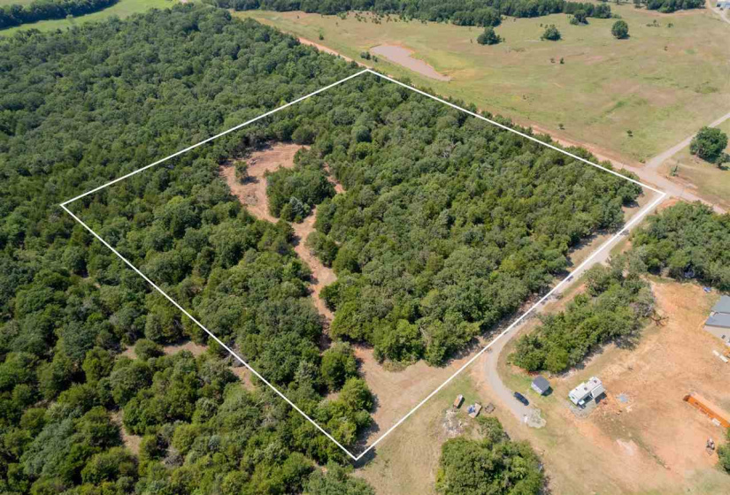 0 , 0 ,0,Lots/land,Platted,80th,0,132659
