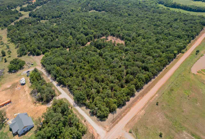 0 , 0 ,0,Lots/land,Platted,80th,0,132659