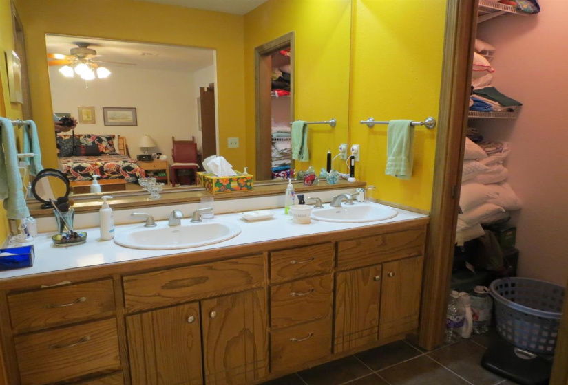 2 Bedrooms Bedrooms, 0 ,2 BathroomsBathrooms,Residential,Single Family,Fairfield,1,132667