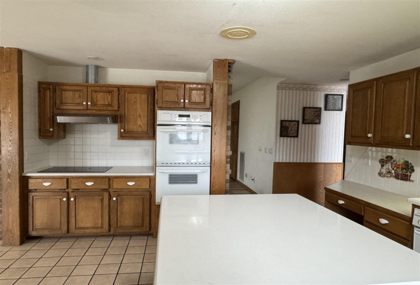 4 Bedrooms Bedrooms, 0 ,3 BathroomsBathrooms,Residential,Single Family,Country Club,1,132670
