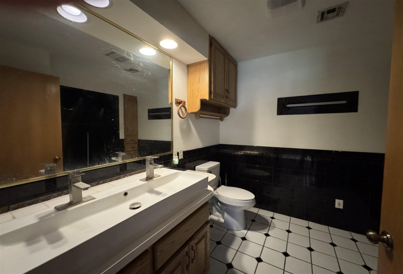 4 Bedrooms Bedrooms, 0 ,3 BathroomsBathrooms,Residential,Single Family,Country Club,1,132670