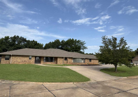 4 Bedrooms Bedrooms, 0 ,3 BathroomsBathrooms,Residential,Single Family,Country Club,1,132670