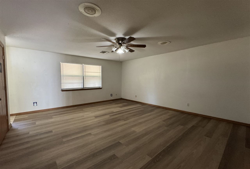 4 Bedrooms Bedrooms, 0 ,3 BathroomsBathrooms,Residential,Single Family,Country Club,1,132670