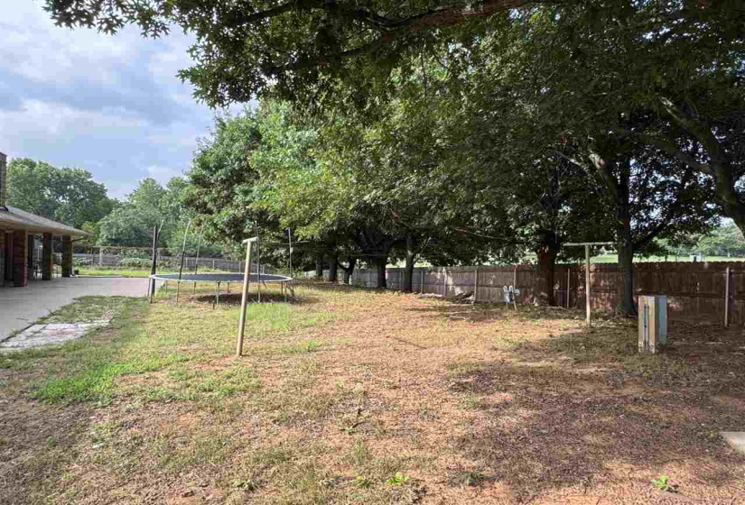 4 Bedrooms Bedrooms, 0 ,3 BathroomsBathrooms,Residential,Single Family,Country Club,1,132670