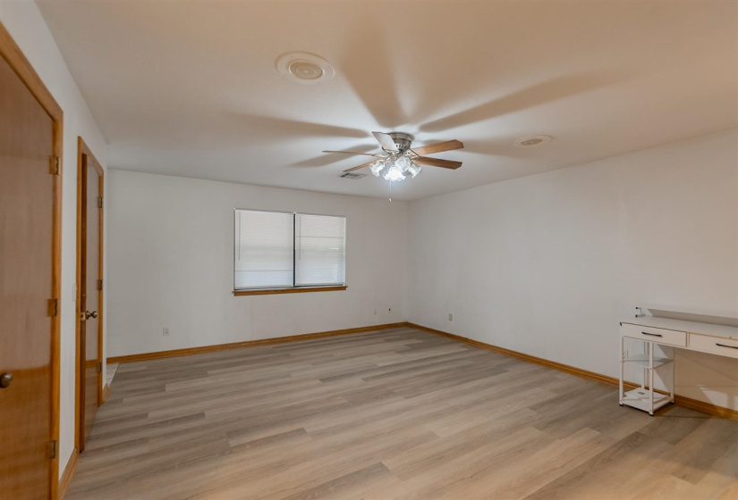 4 Bedrooms Bedrooms, 0 ,3 BathroomsBathrooms,Residential,Single Family,Country Club,1,132670