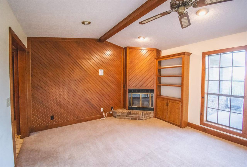 4 Bedrooms Bedrooms, 0 ,2 BathroomsBathrooms,Residential,Single Family,12th,1,132676