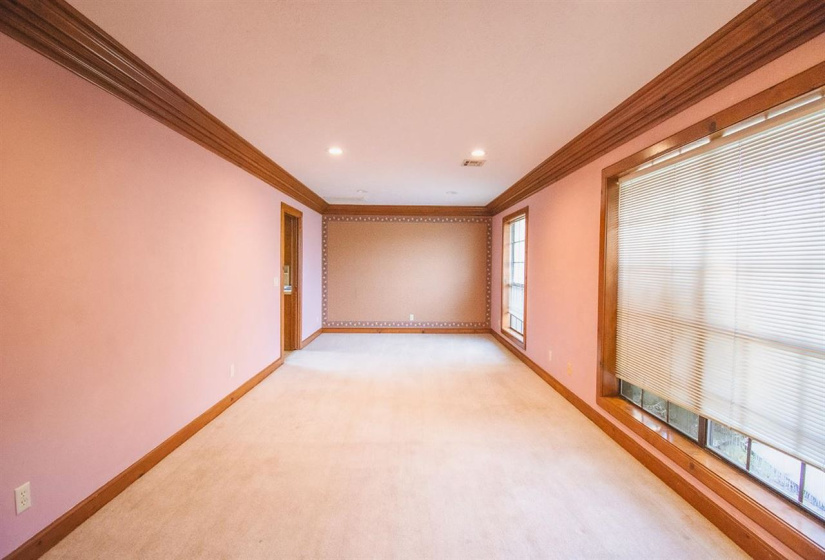 4 Bedrooms Bedrooms, 0 ,2 BathroomsBathrooms,Residential,Single Family,12th,1,132676
