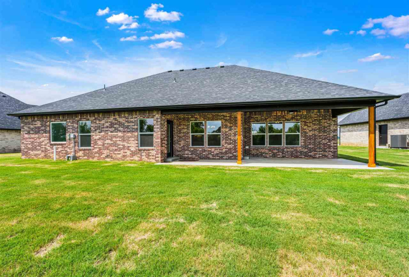 5 Bedrooms Bedrooms, 0 ,2 BathroomsBathrooms,Residential,Single Family,Brookwater Way,1,132677