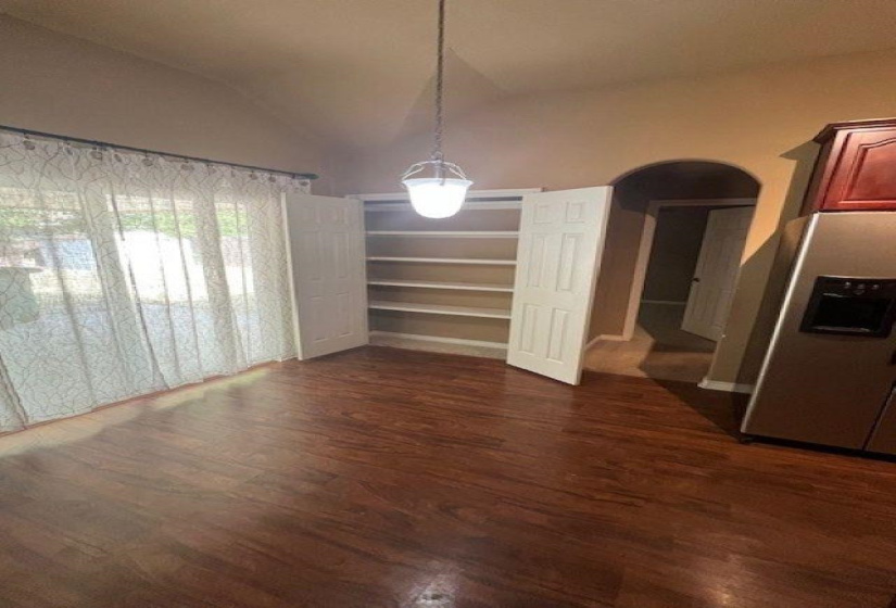 3 Bedrooms Bedrooms, 0 ,2 BathroomsBathrooms,Residential,Single Family,Teriwine,1,132681