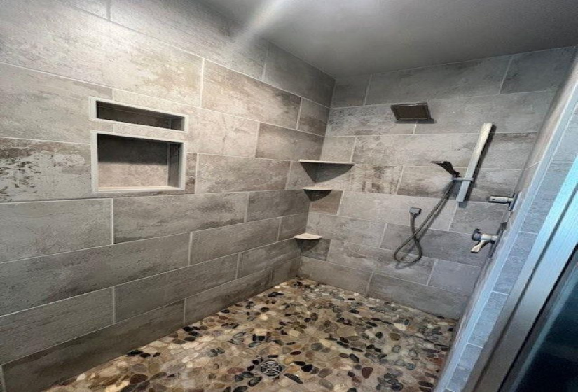 3 Bedrooms Bedrooms, 0 ,2 BathroomsBathrooms,Residential,Single Family,Teriwine,1,132681