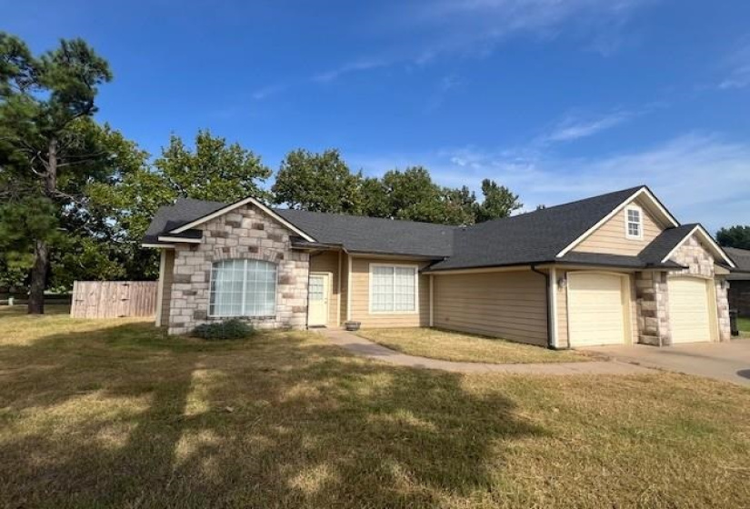 3 Bedrooms Bedrooms, 0 ,2 BathroomsBathrooms,Residential,Single Family,Teriwine,1,132681