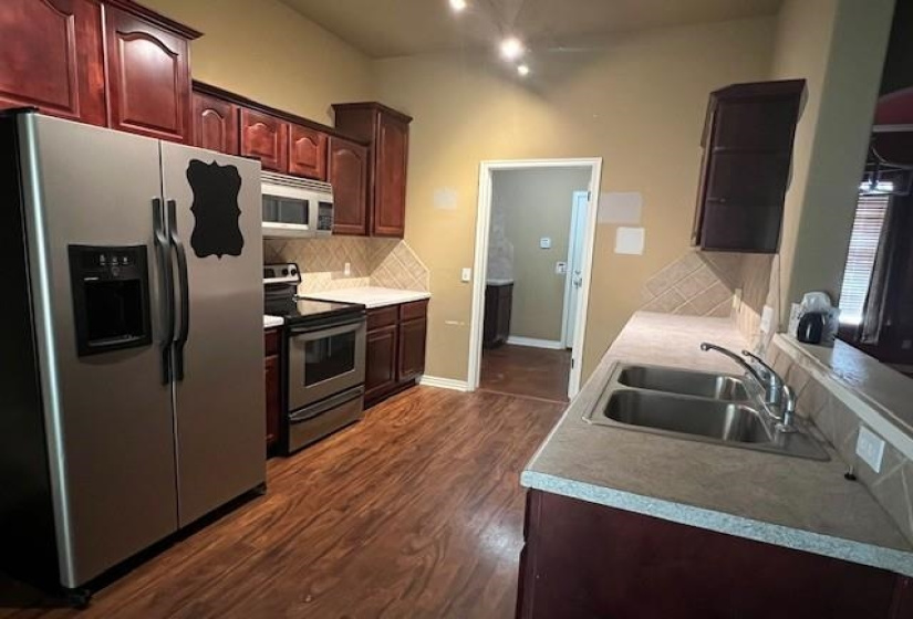 3 Bedrooms Bedrooms, 0 ,2 BathroomsBathrooms,Residential,Single Family,Teriwine,1,132681