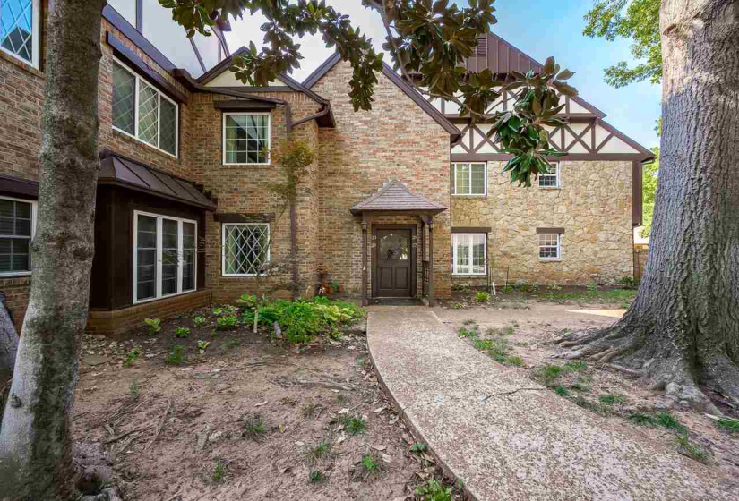 2 Bedrooms Bedrooms, 0 ,2 BathroomsBathrooms,Residential,Condominium/townhouse,Brentwood,1,132688