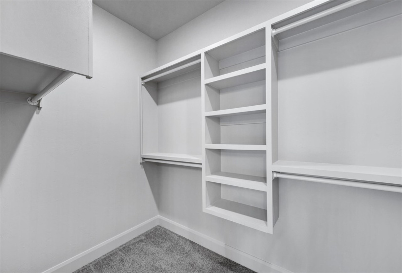 4 Bedrooms Bedrooms, 0 ,3 BathroomsBathrooms,Residential,Single Family,Brookwater Way,1,132689