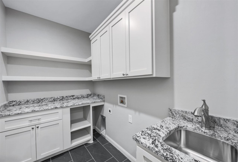 4 Bedrooms Bedrooms, 0 ,3 BathroomsBathrooms,Residential,Single Family,Brookwater Way,1,132689