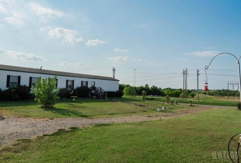 3 Bedrooms Bedrooms, 0 ,2 BathroomsBathrooms,Residential,Single Family,Cox,1,132691