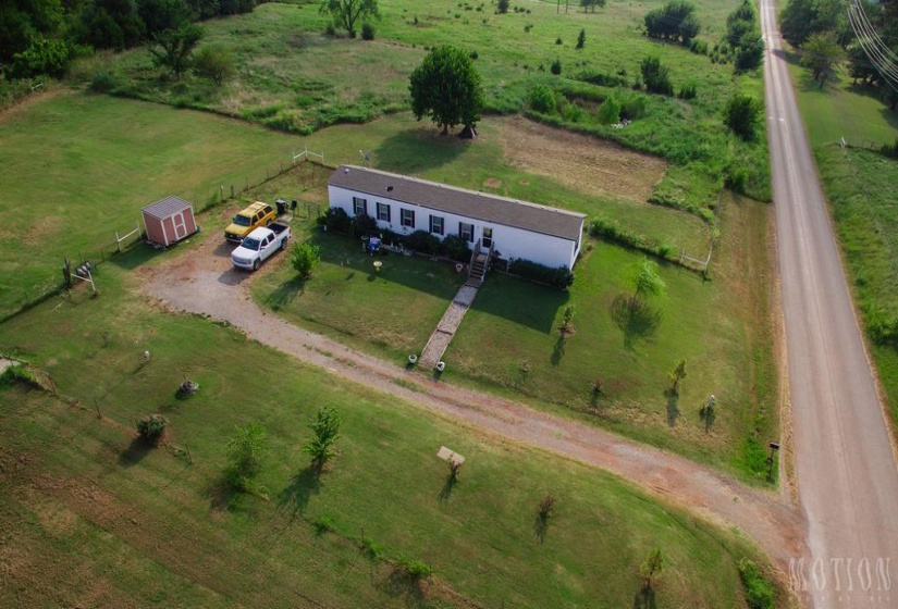 3 Bedrooms Bedrooms, 0 ,2 BathroomsBathrooms,Residential,Single Family,Cox,1,132691